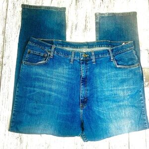 Wrangler Medium Blue Straight-Leg Men's Jeans